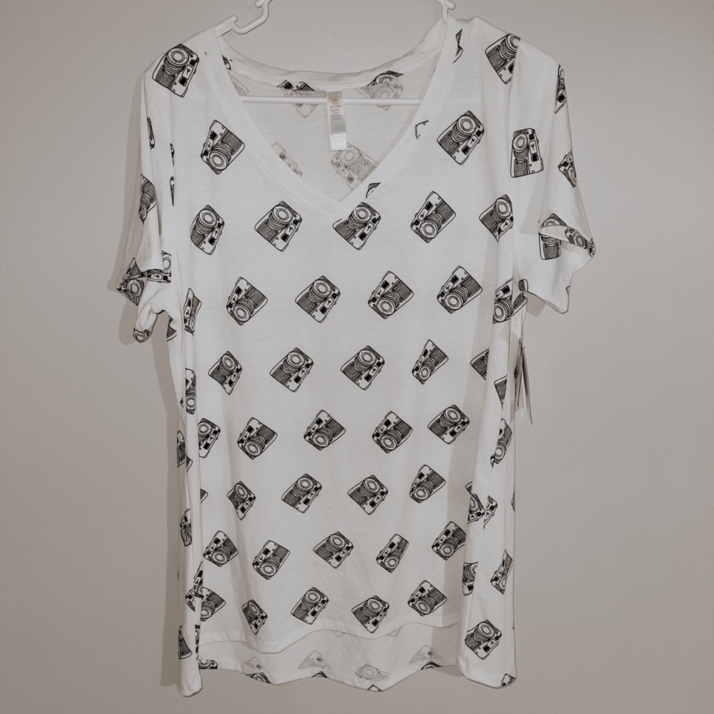 Camera Tee✨